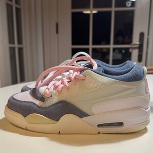 Nike Kids Sneakers - Pink, Gray, and White